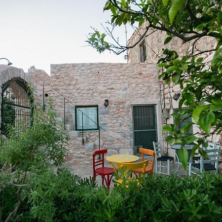 Charouda Country House Pyrgos Dirou Exterior photo