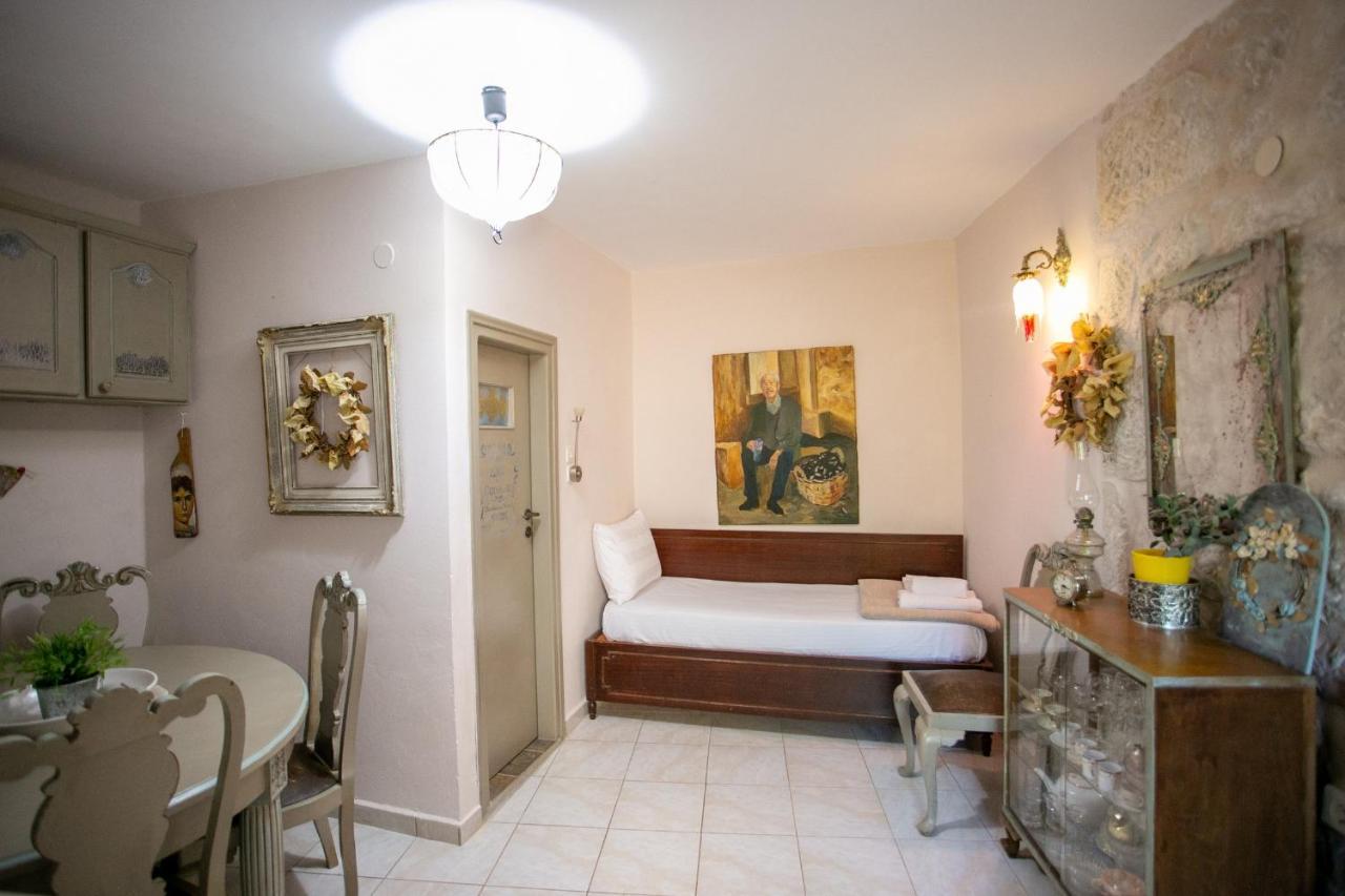 Charouda Country House Pyrgos Dirou Exterior photo