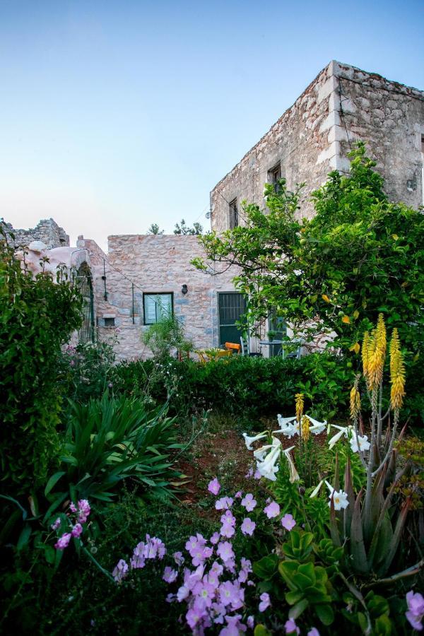 Charouda Country House Pyrgos Dirou Exterior photo